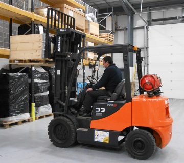 راهنمای خرید لیفتراک: نکات کلیدی برای انتخاب بهترین گزینه